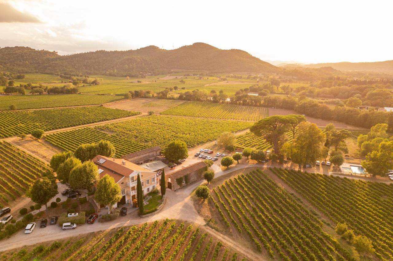 Appartement entier, Gîte Lavande au milieu des vignes - Chateau les Apiès in Les Arcs (Var), Région de Draguignan