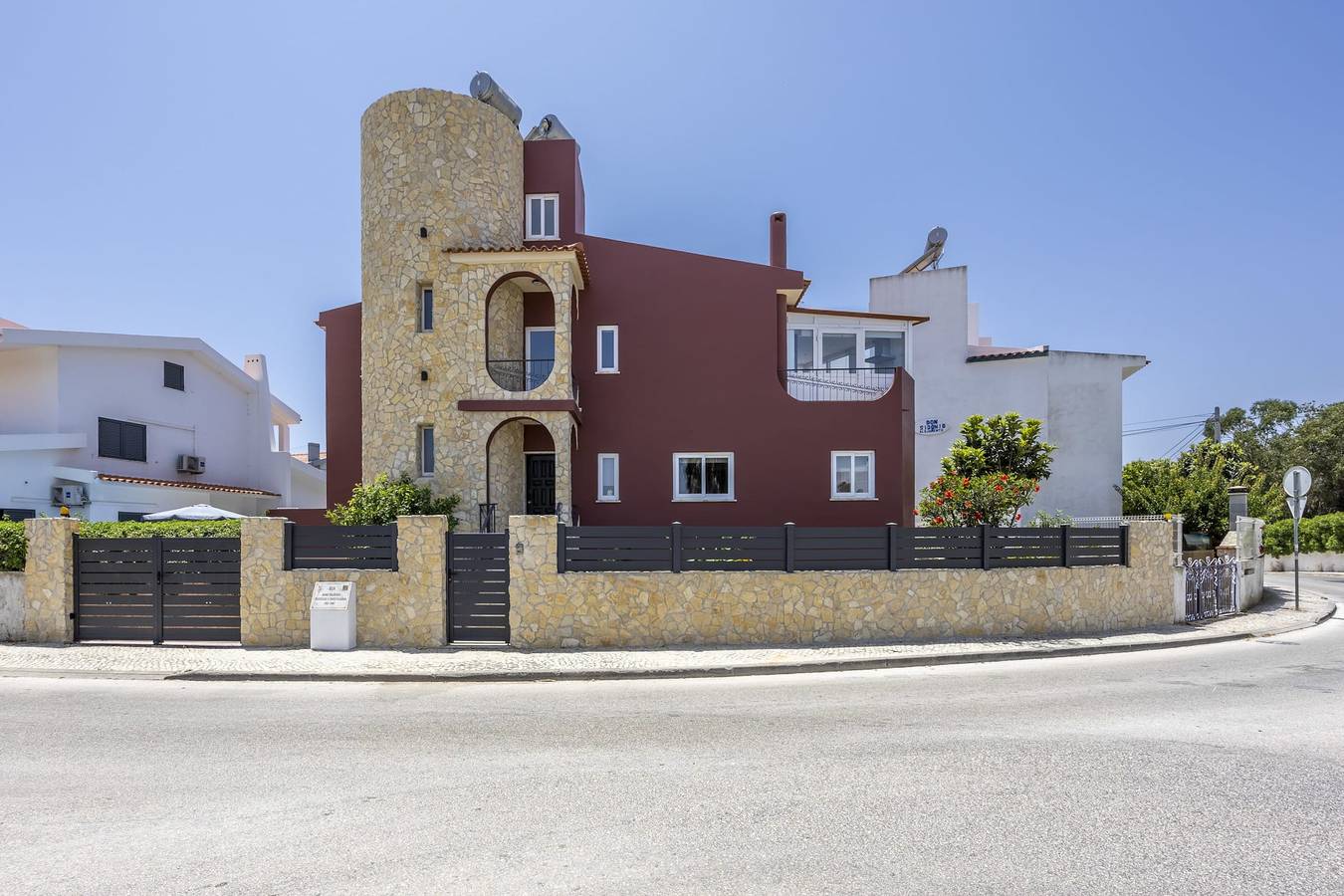 Casa da Torre in Portimão, Distrito de Faro