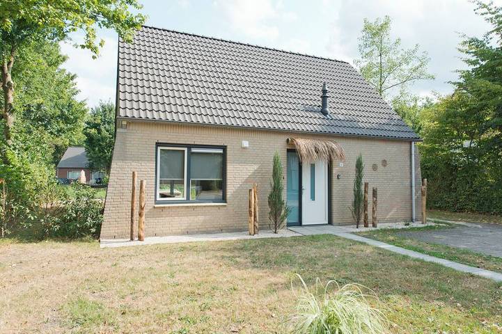 Ferienhaus für 6 Personen, mit Garten und Sauna sowie Whirlpool