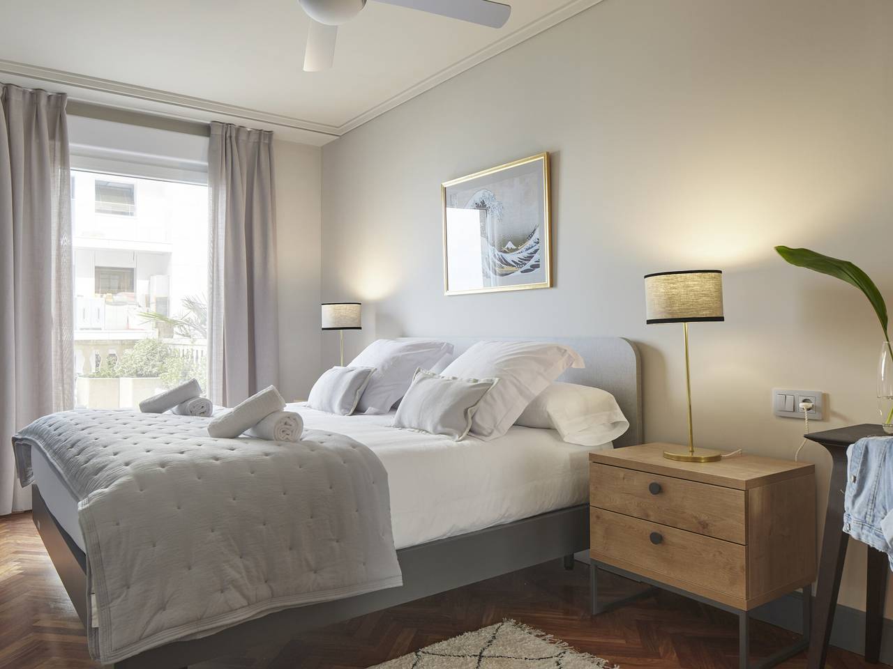 Appartamento intero, Elegant apartment with large terrace overlooking La Concha Bay in Playa de la Concha, San Sebastian