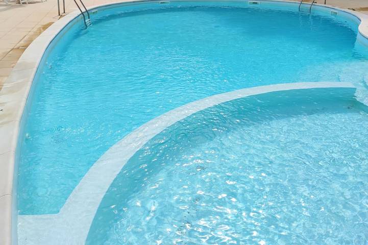 Appartamento vacanze per 10 persone, con piscina e terrazza - 1