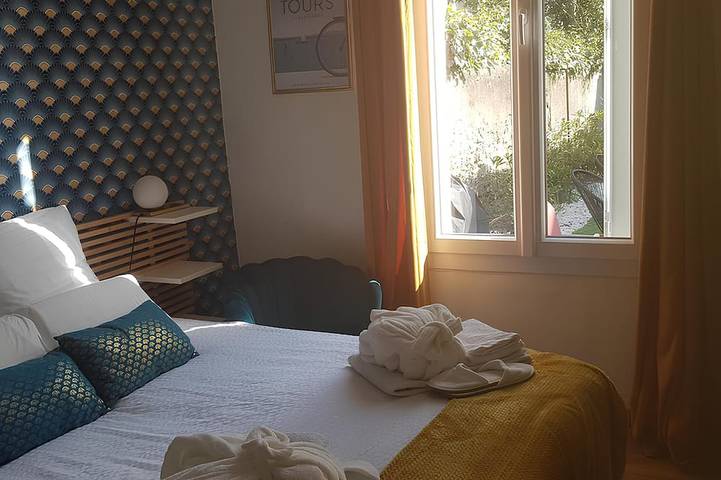 Location de vacances pour 4 personnes, avec Terrasse et Jardin à Tours - 2