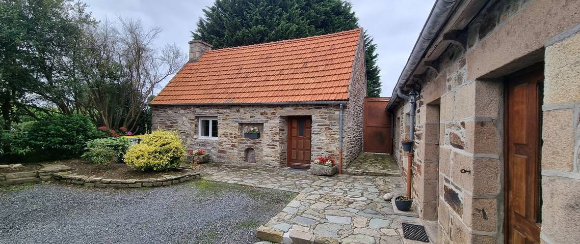 Gîte pour 4 personnes, avec jardin et terrasse, animaux acceptés - 1