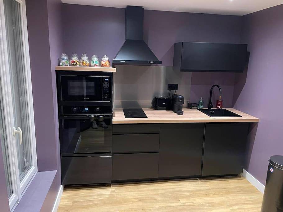 Appartement entier, Le Cocon des Granges - Suite Sauna Jaccuzi Spa in Bonnières-sur-Seine, Yvelines