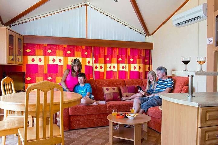 Camping pour 6 personnes dans Lac de Serre-Ponçon - 2