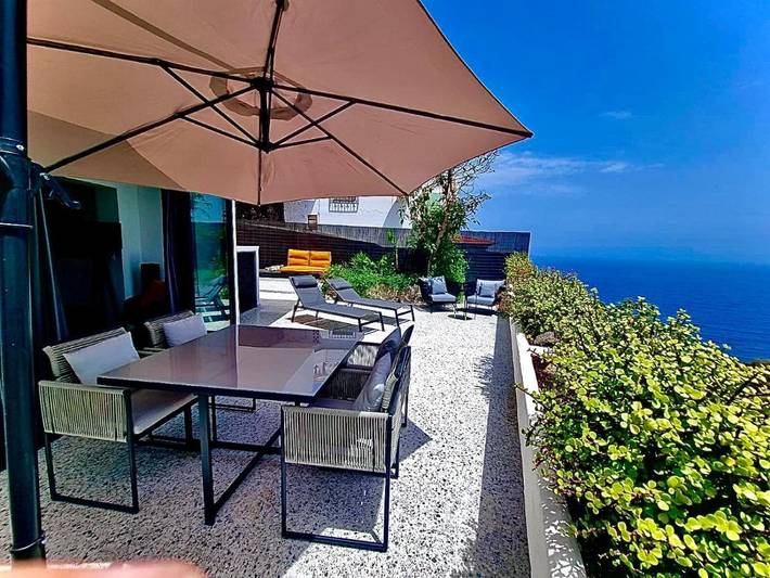 Apartamento para 2 personas, con Balcón y Terraza además de Jardín y Vistas en San Vicente
