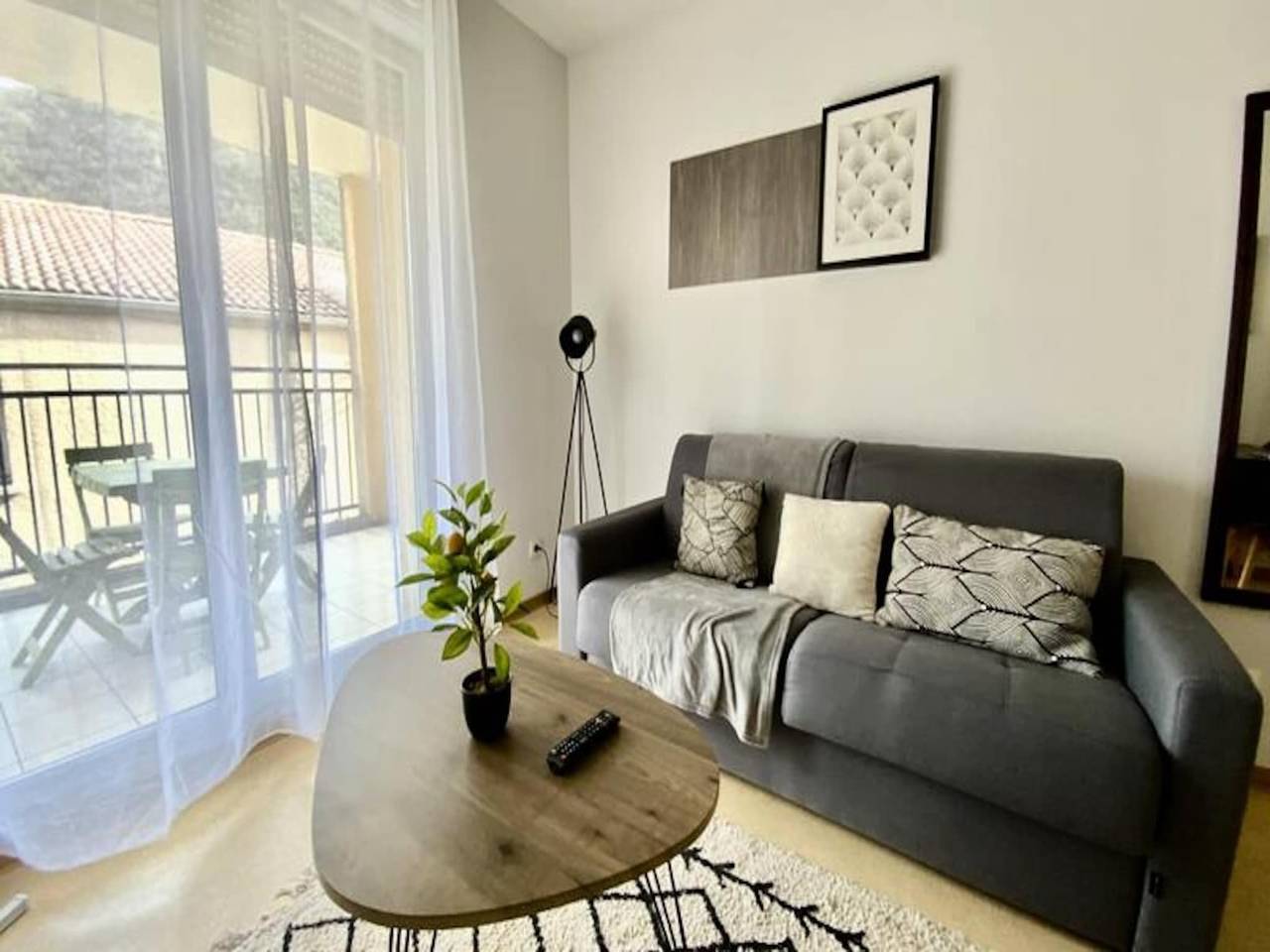 Ganze Wohnung, Wohnung nahe Avène Spa & Cévennen in Avène, Lodève und Umgebung