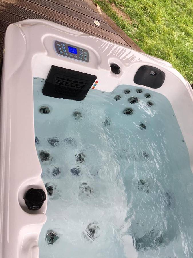 Chambre d’hôte pour 16 personnes, avec piscine ainsi que jardin et jacuzzi, adapté aux familles dans l' Aude - 3