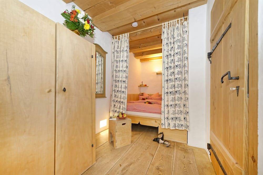 Ganze Wohnung, Urige Ferienwohnung Nähe Chiemsee zwischen München und Salzburg in Eggstätt, Chiemsee