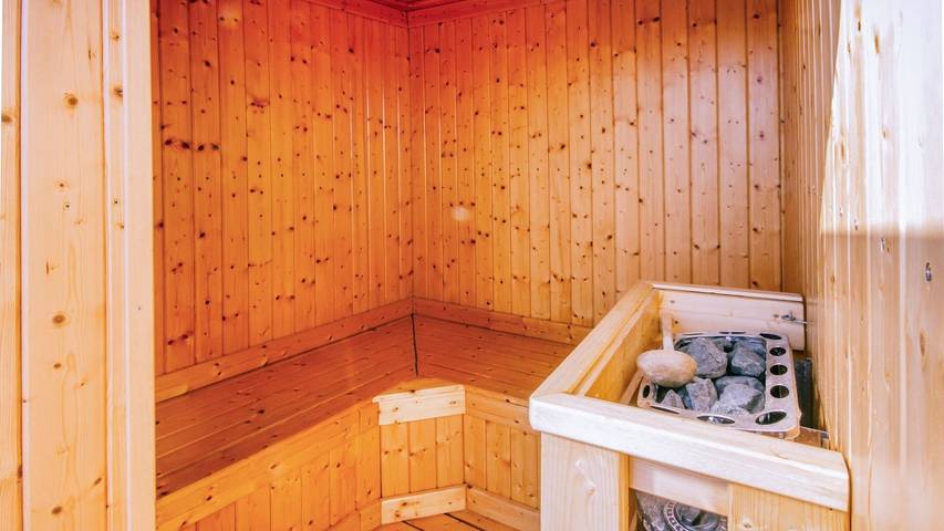 Chalet para 8 personas, con jacuzzi y sauna además de balcón/terraza y piscina en Provincia de Almería - 3