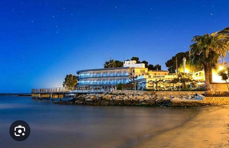 Location de vacances pour 17 personnes, avec vue ainsi que jardin et piscine, animaux acceptés à Sant Carles de la Ràpita - 2