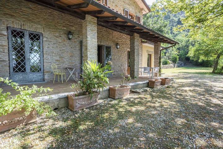 Location de vacances pour 7 personnes, avec piscine et jardin à Pietrasanta - 2