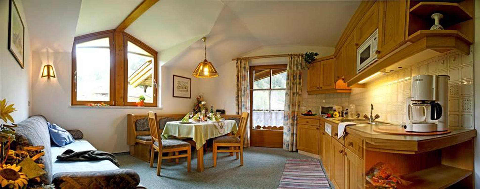 Ganze Ferienwohnung, Alpina, Gästehaus in Dorfgastein, Ski Amadé