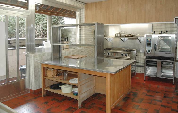 Casa de vacaciones para 30 personas con sauna in Ucimont, Bouillon