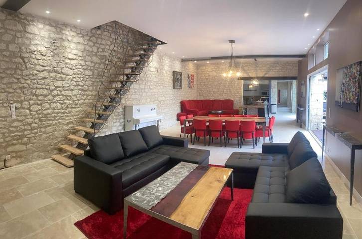 Location de vacances pour 14 personnes, avec jardin ainsi que piscine et jacuzzi à Anché - 4