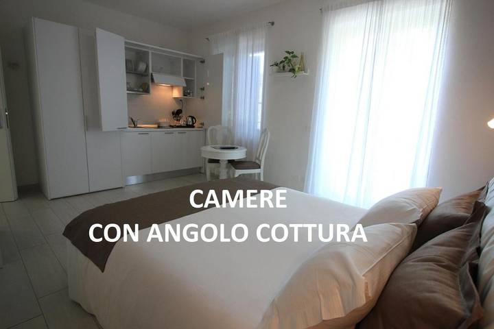 Chambre d’hôte pour 2 personnes, avec Terrasse et Jardin à Peschiera del Garda