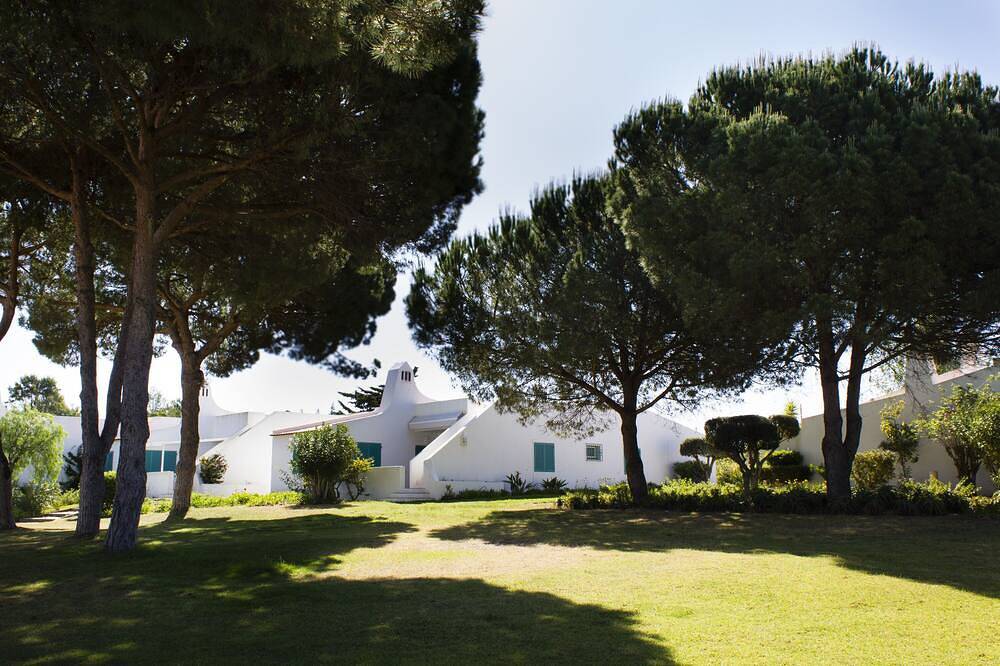 Apartamento entero, Apartamento en complejo Prainha, a 50 m de la playa y 2 piscinas in Praia da Prainha, Alvor