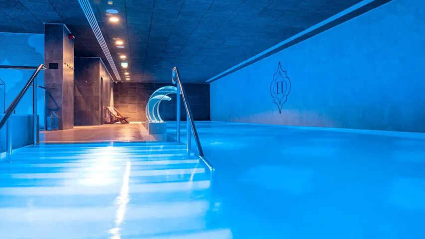 Residence per 2 persone, con balcone e sauna nonché idromassaggio e piscina - 1