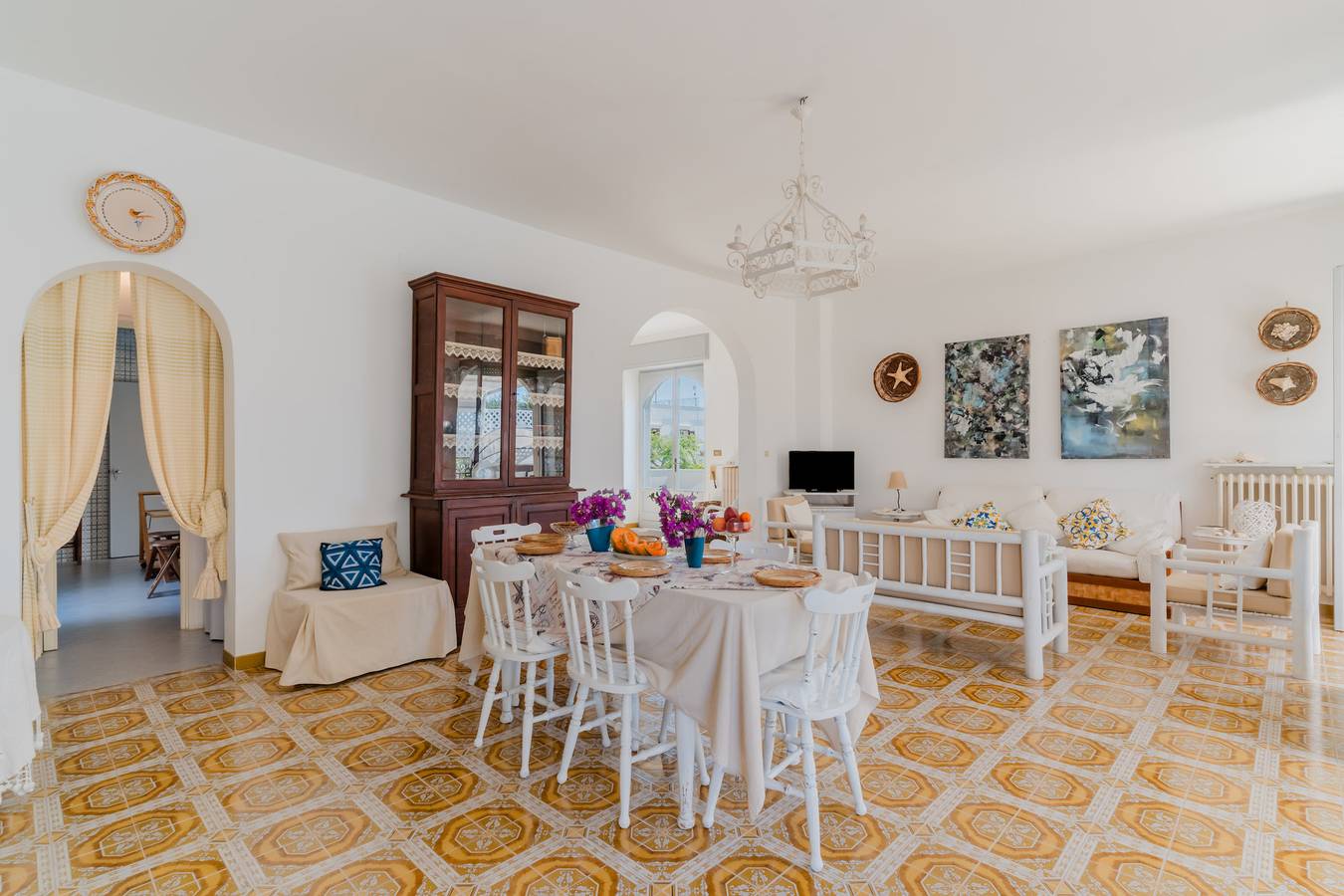 Casa vacanze 'Lola' con terrazza privata, giardino privato e aria condizionata in Porto Cesareo, Golfo di Taranto