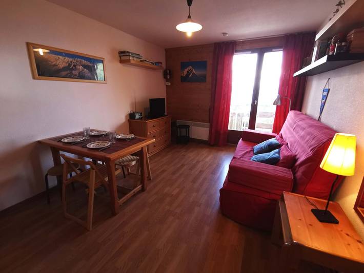 Ganze Wohnung, Apartment in Adrets-Prapoutel, 2 Zimmer, Balkon, nahe Pisten und Geschäften in Prapoutel, Les Adrets
