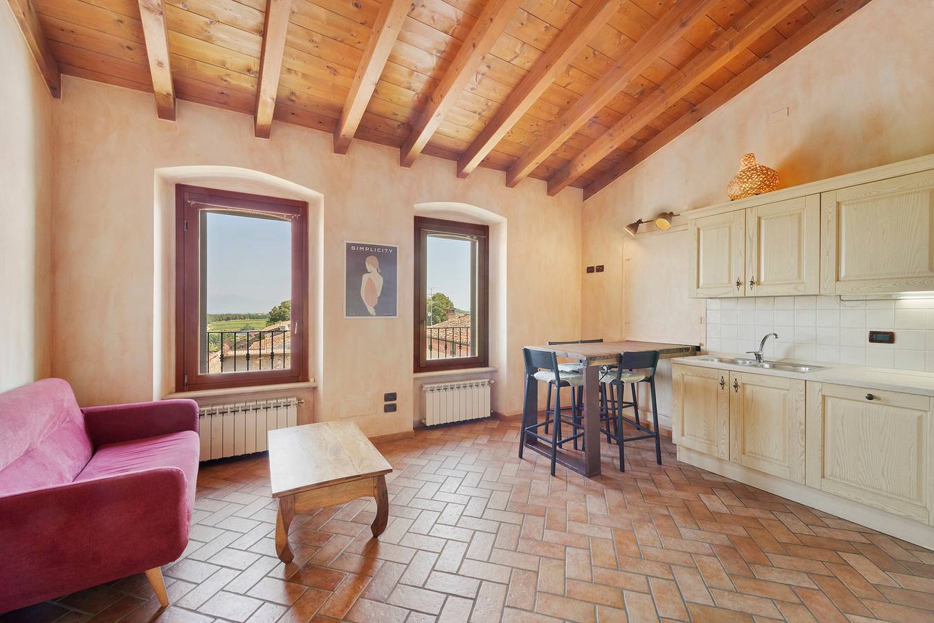 Geheel appartement, Appartement 'Casa Dolca La Torre' met Uitzicht op het Meer, Wi-Fi en Airconditioning in Pozzolengo, Gardameer