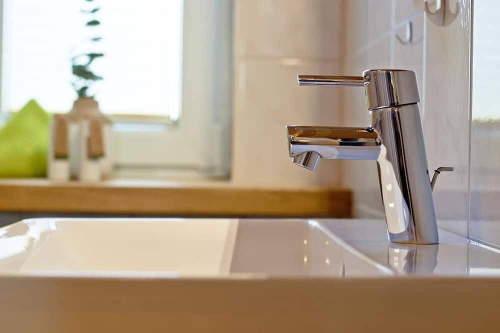 Ganze Wohnung, Gemütliche 57 qm Dachgeschoss-Wohnung - allergikerfreundlich in Frauenau, Ostbayern