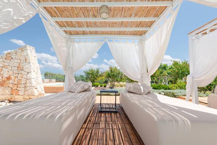 Bungalow für 2 Personen, mit Pool und Ausblick sowie Garten in Apulien - 2