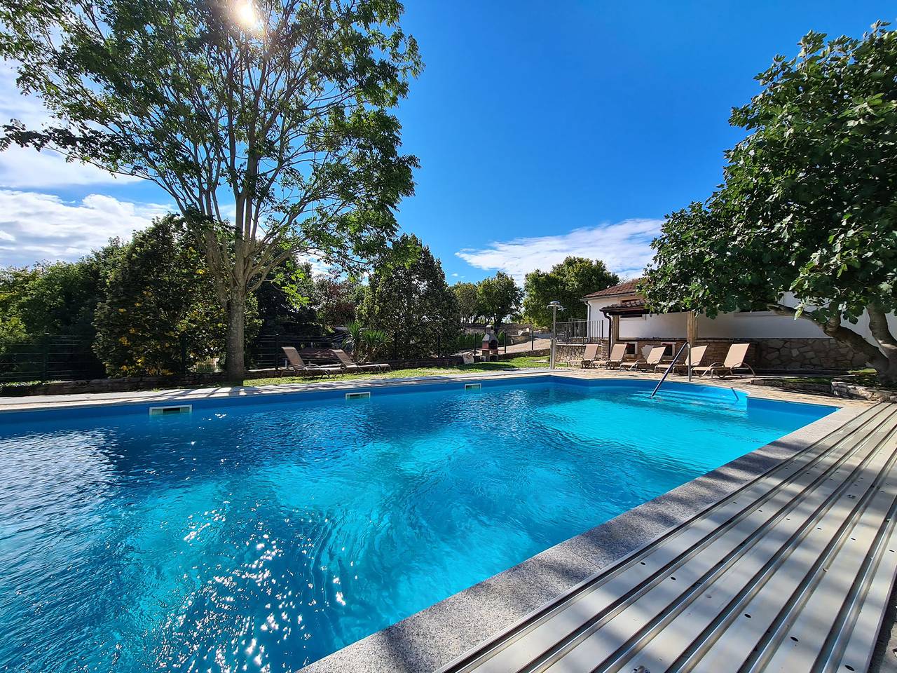 Ferienhaus für 16 Personen mit Pool in Žminj, Zentralistrien