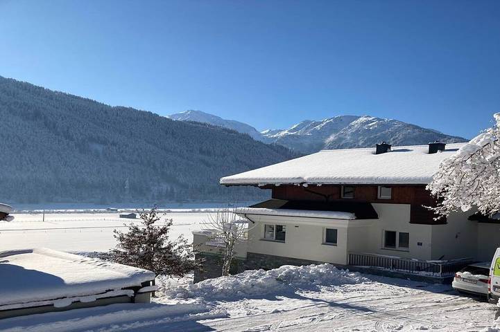 Hütte für 4 Personen, mit Terrasse in Mittersill