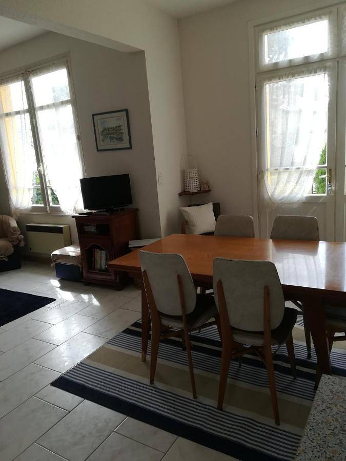 Location de vacances pour 5 personnes, avec vue et terrasse dans Plage de Vallières - 4