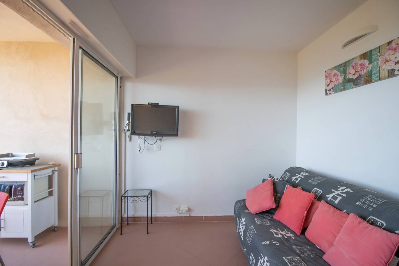 Appartement entier, Appartement 'Aria Marina Plage' avec vue sur mer, balcon et Wi-Fi in Ajaccio, Région d'Ajaccio