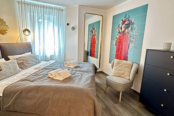 Ganze Wohnung, Stilvolle Einliegerwohnung mit Boxspringbett in Babenhausen, Südhessen