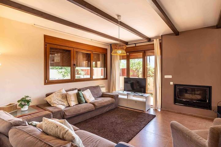 Casa con piscina, jardín, Ac y bbq in Dúrcal, Cordillera Penibética