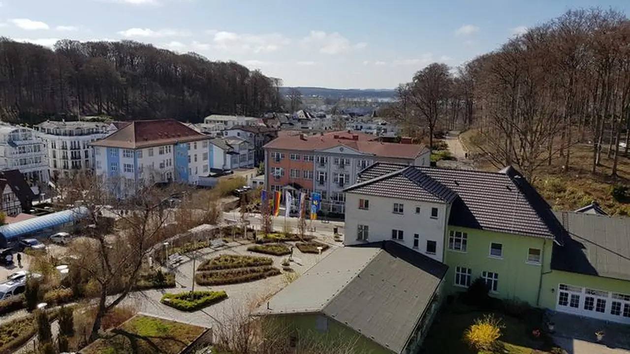 Ganze Ferienwohnung, Ferienwohnung für 2 Personen (40 m²) in Sellin (Ostseebad) in Strand Sellin, Sellin