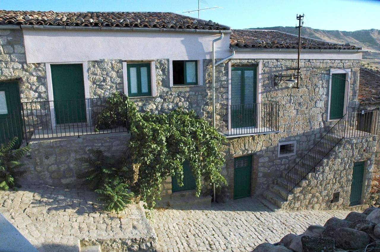 Appartamento intero, Case Eleutheria in Petralia Soprana, Provincia di Palermo