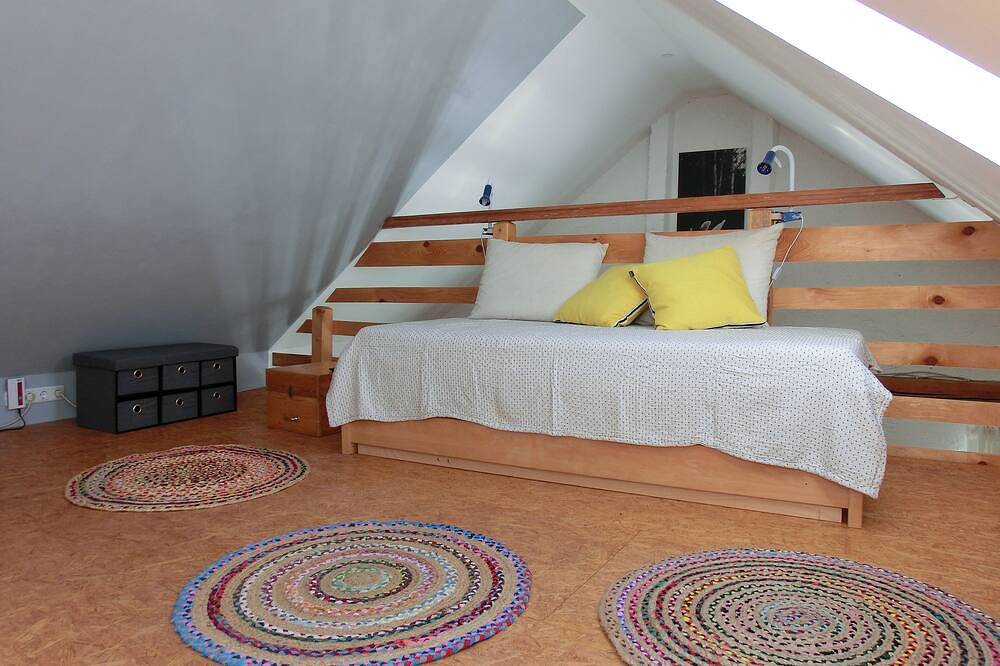 Ganze Wohnung, Ferienwohnung am Lamahof in Welden - Fuchstal Natururlaub in Bayern geniessen in Fuchstal, Romantische Straße