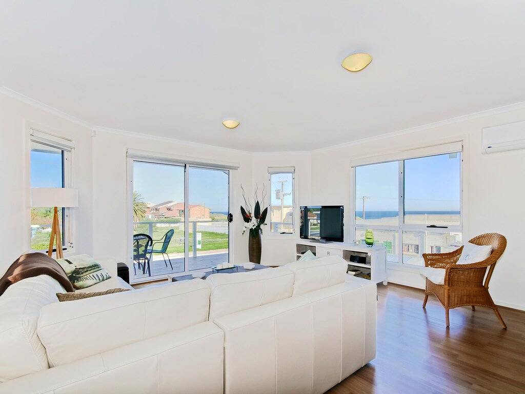 Holiday Home for 8 People in Aldinga Beach, City of Onkaparinga