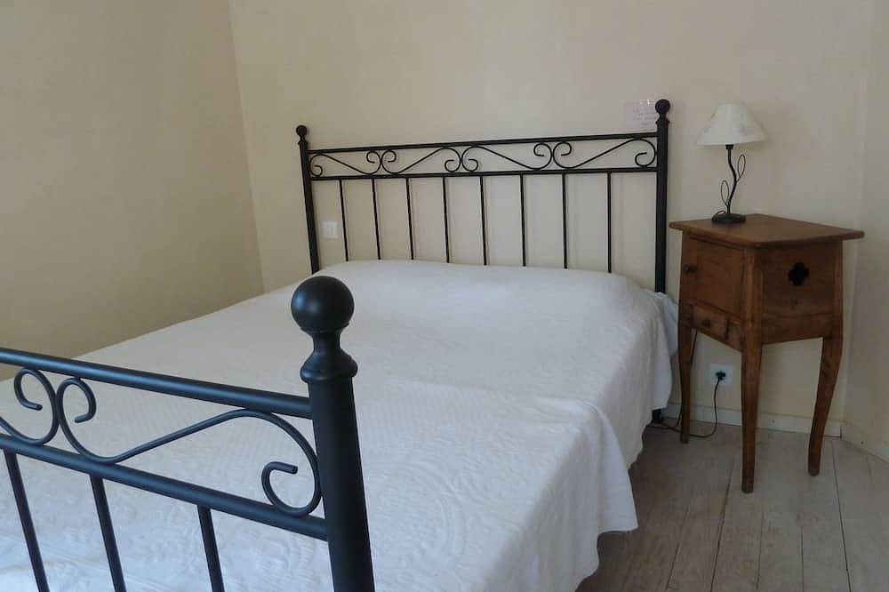 Lou Bancaou Flouri Provençal house 10 pers 30 min from Cassis and the Calanques in Roquevaire, Marsella region