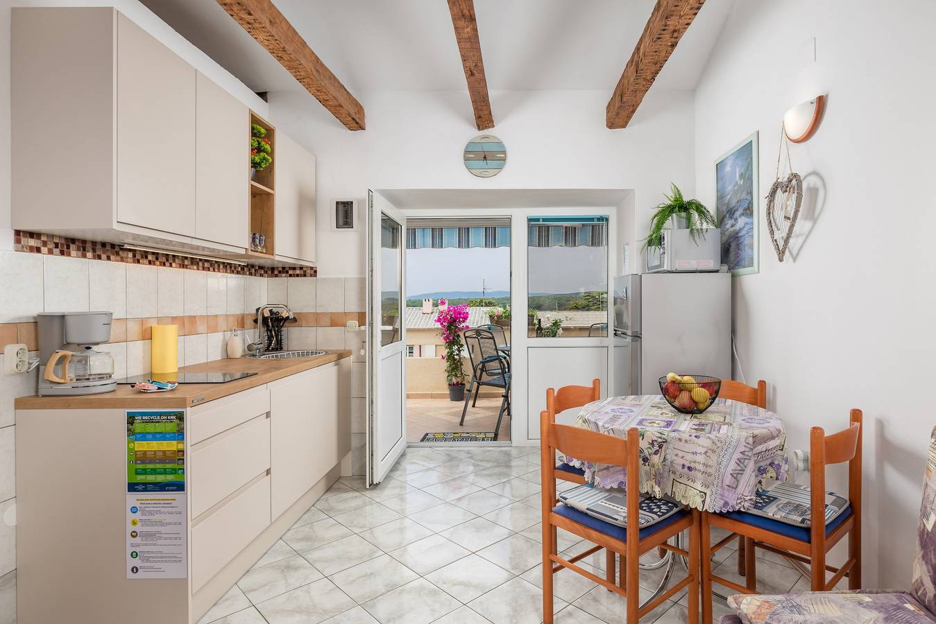 Ganze Wohnung, Studio Appartement mit Terrasse und Meerblick Punat, Krk -a in Punat, Krk