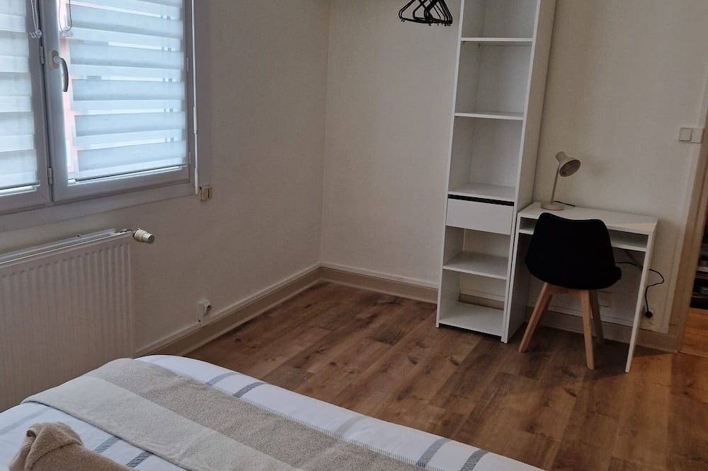 Entire apartment, 300 m from the beach, Private parking, Fresh water, Netflix, Video rewards in Le Portel, Boulogne-sur-Mer region