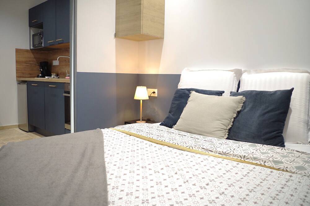 Appartement entier, Appart'hôtel tout confort avec terrasse in Tulette, Région de nyons