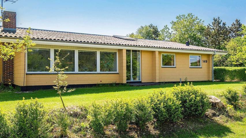 Ferienhaus für 6 Personen, mit Sauna und Terrasse in Hvalpsund
