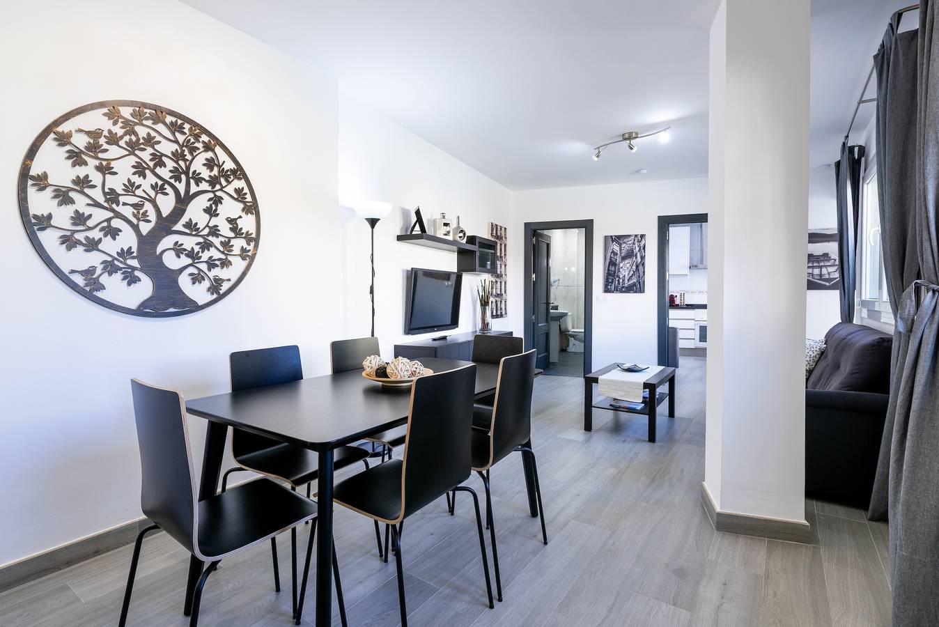 Apartamento entero, Apartamento vacacional "Maravilloso Ático en Pleno Centro" con vistas a la ciudad in Malaga Centro Historico, Málaga