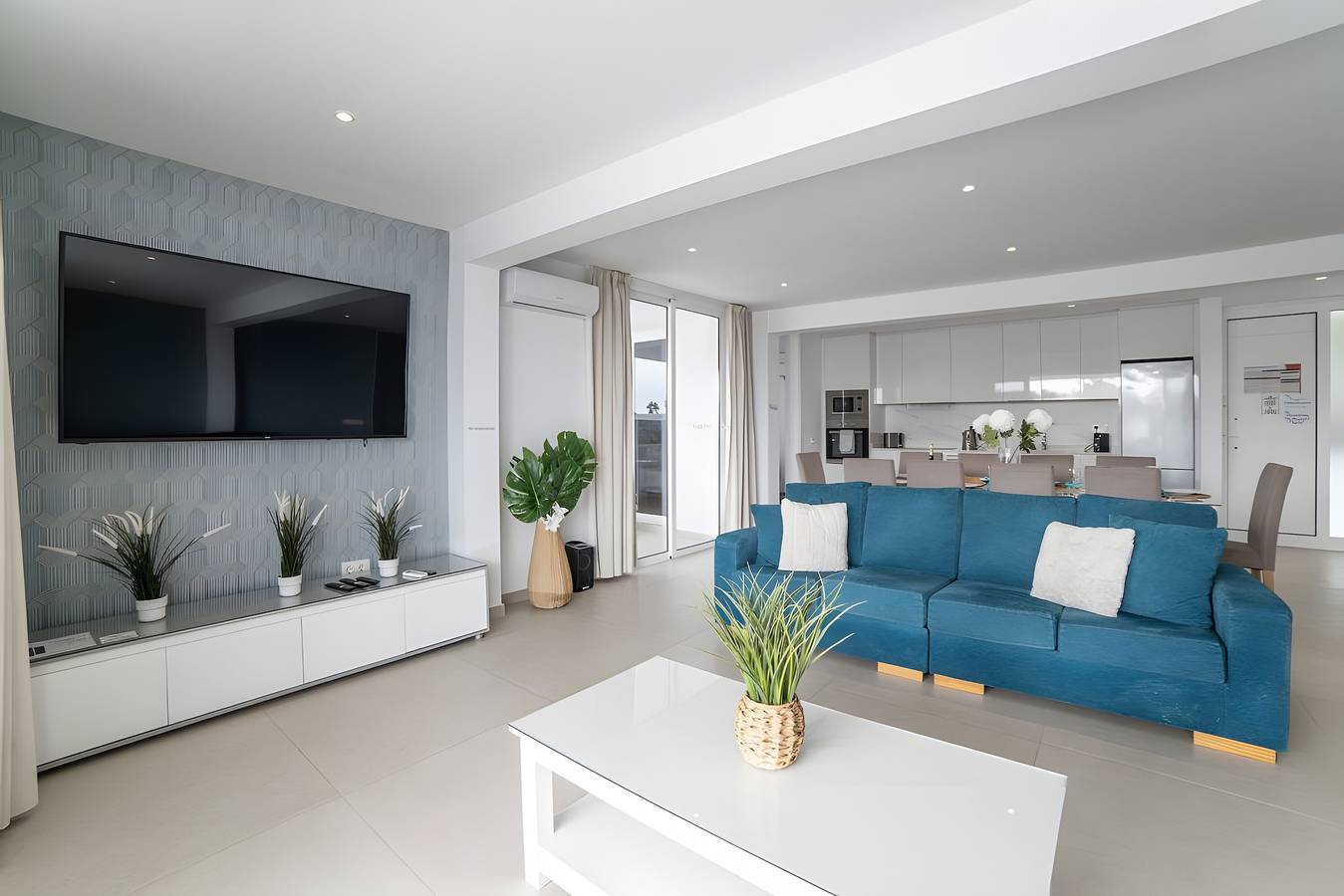 Ferienvilla 'Catherina' mit Bergblick, Wlan und Klimaanlage in Playa Blanca, Yaiza