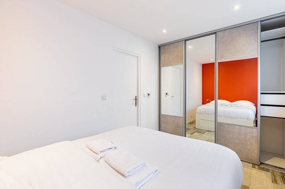 Entire apartment, Guestready - Bright & Neat stay near Paris in Nanterre, Hauts-de-Seine