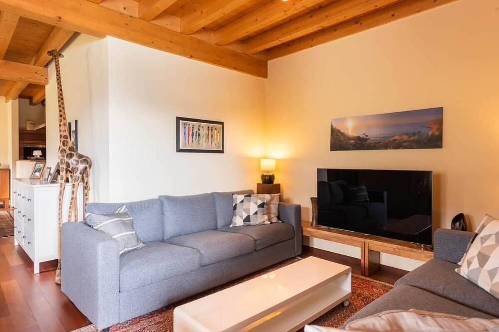Rustico mit solar Infinity- Pool, Panoramablick, 4 Schlafzim in Tremosine, Gardasee-Berge
