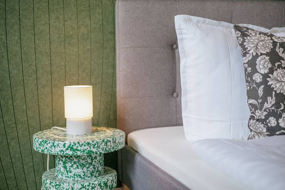 Entire apartment, Premium Quarter \"Karl\" with own parking space in Chemnitz, Chemnitz (region)