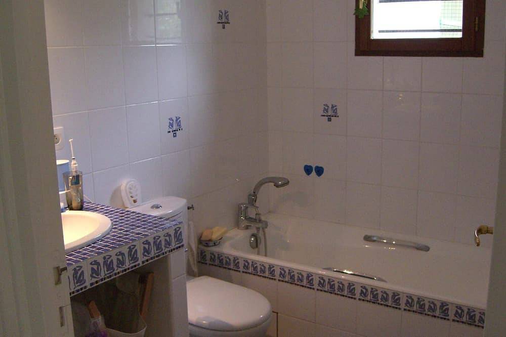 Villa in Pyla, Near Beach, Sleeps 7 in Le Moulleau, La Teste-de-Buch