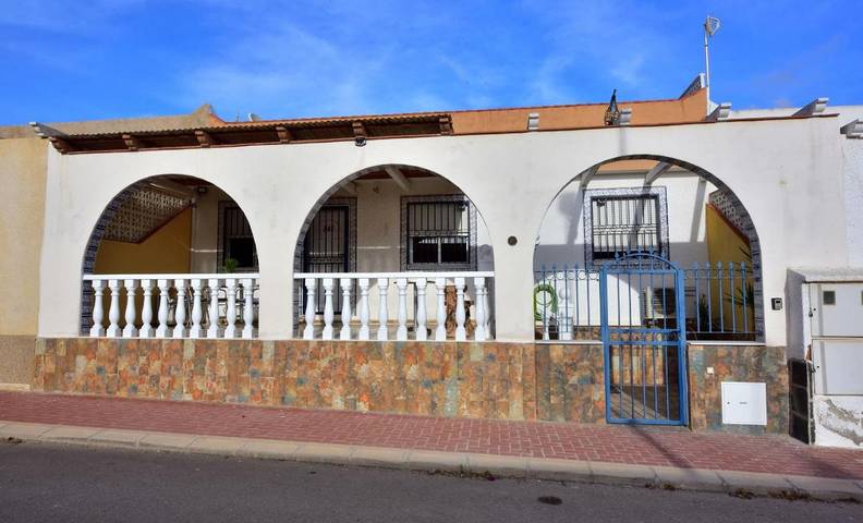 Bungalow para 5 personas, con terraza en Costa Cálida