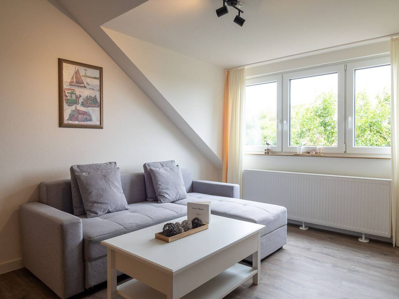 Ganze Wohnung, Schönes 2-Zimmer-Appartement in zentraler Lage in Spiekeroog